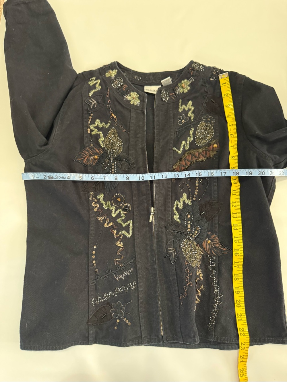 Chicos Black Embroidered & beaded Zip-Front denim Jacket size large (2) - Picture 9 of 13